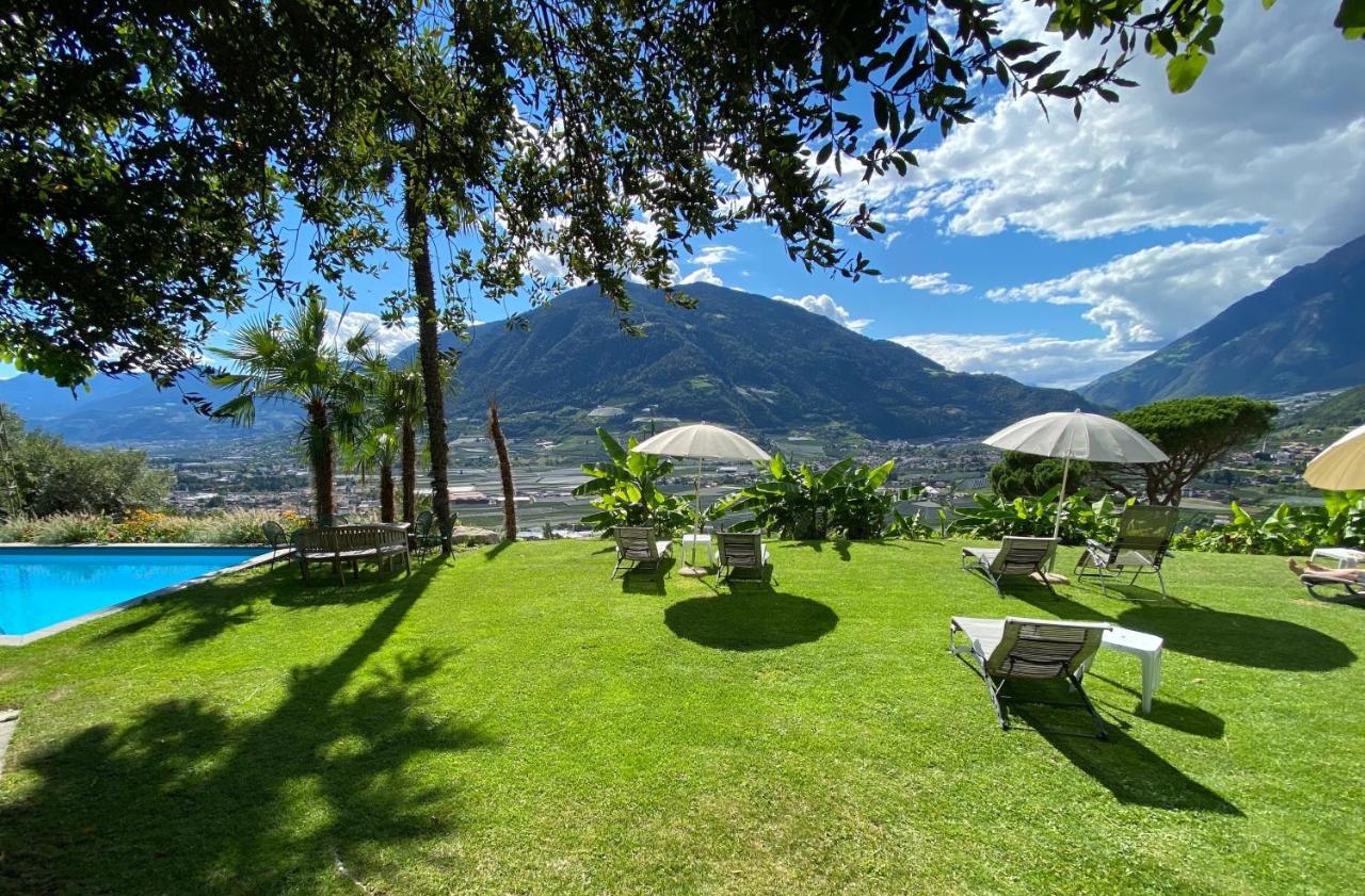 Matailerhof Villa Tirolo Bagian luar foto